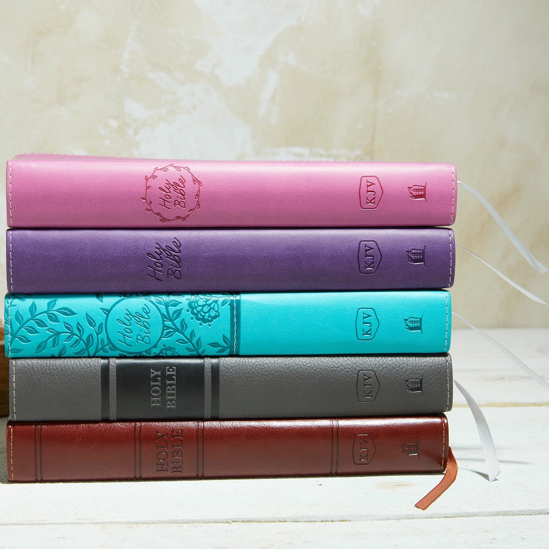 KJV, Deluxe Gift Bible, Imitation Leather, Black, Red Letter Edition (Hardcover)